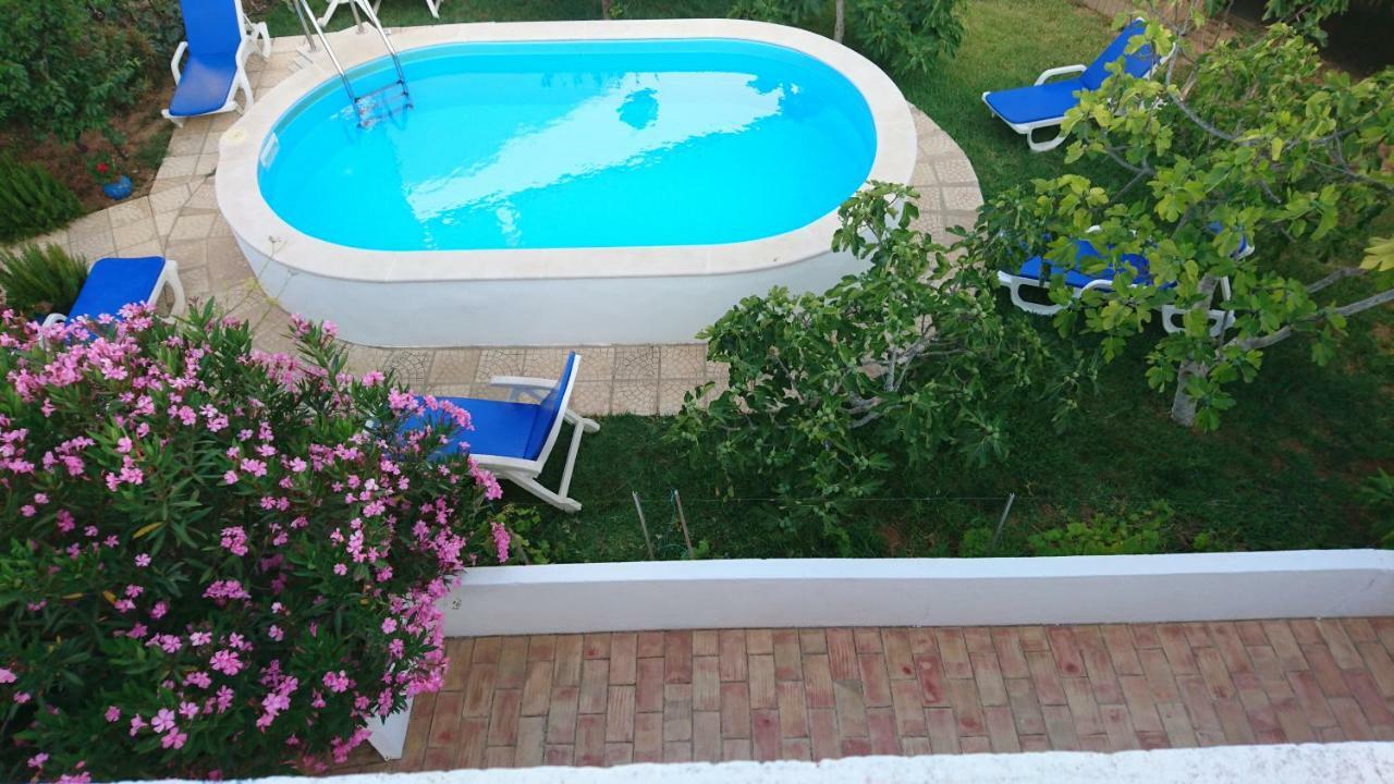 Villa Casas Típicas Algarvias Arroteia de Baixo Exterior foto